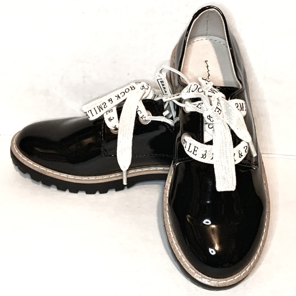 NWT ZARA BLACK LOAFERS